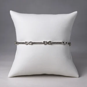 Pulsera de plata con simbolismo infinito y circonitas Luxenter